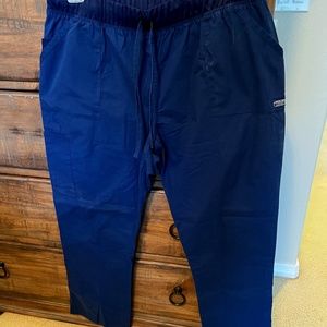 Navy Women’s Workwear scrubs